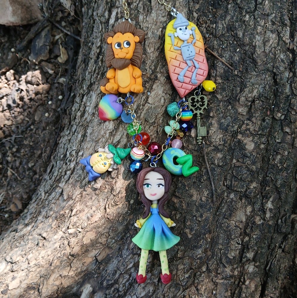 💫Colorful🌈 Wizard of Oz 🌈 Dorthy💥 Necklace - Picture 1 of 8